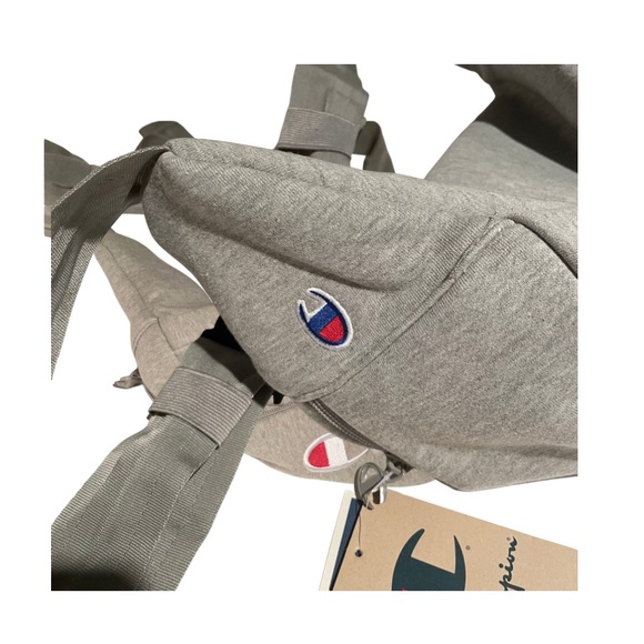 Champion Reverse Weave Crossbody Bag - Picture 5 of 6